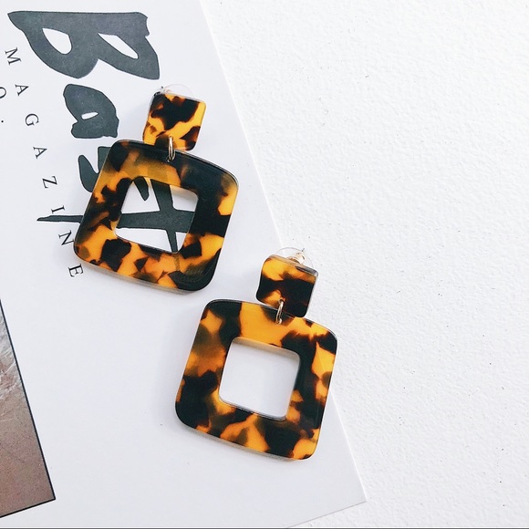 Dark Tortoise Shell Square Drop Earrings - Picture 2 of 6